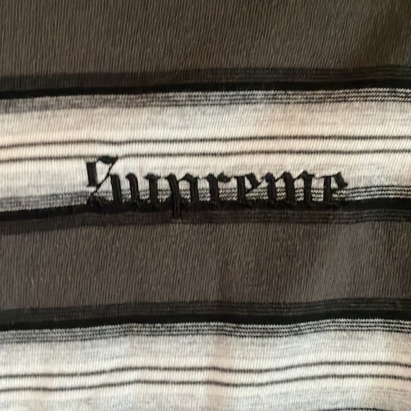 Vintage supreme striped tee - Picture 3 of 3